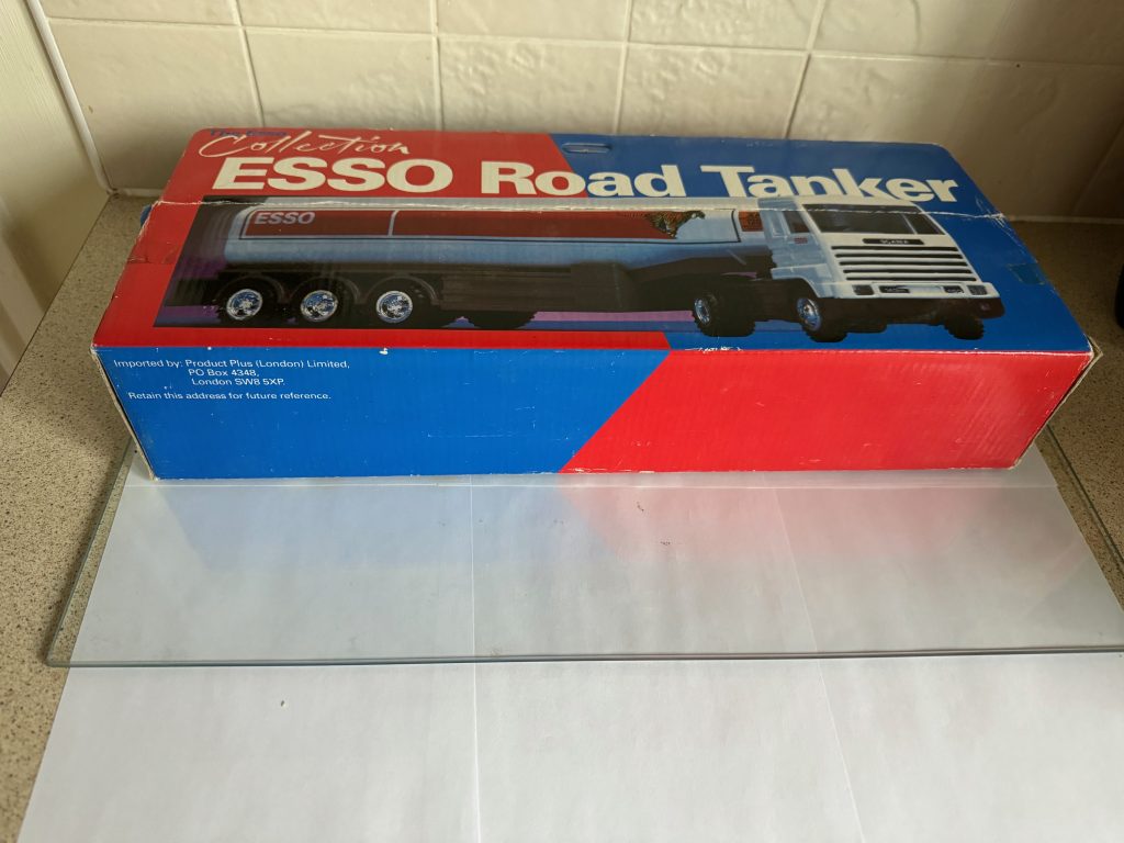 Product Plus (London) - Collection ESSO Road Tanker